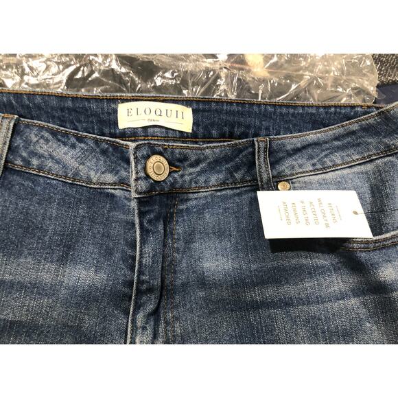 NWT NEW‎ Eloquii Classic Fit Stretch Denim Mom Jean Denim Jeans Distressed - Picture 6 of 16